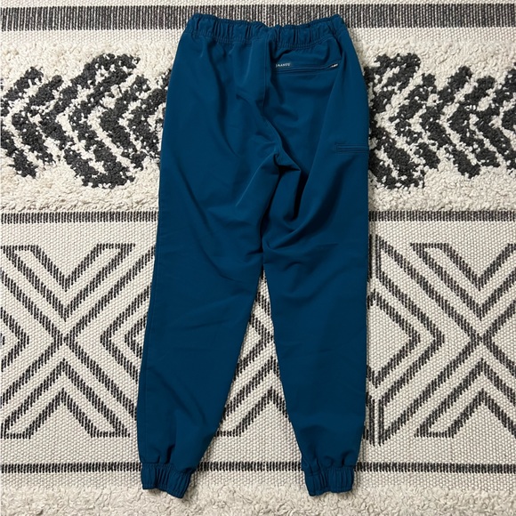Women's JAANUU Caribbean Blue 5-Pocket Skinny Scrub Jogger Size S - Picture 2 of 5